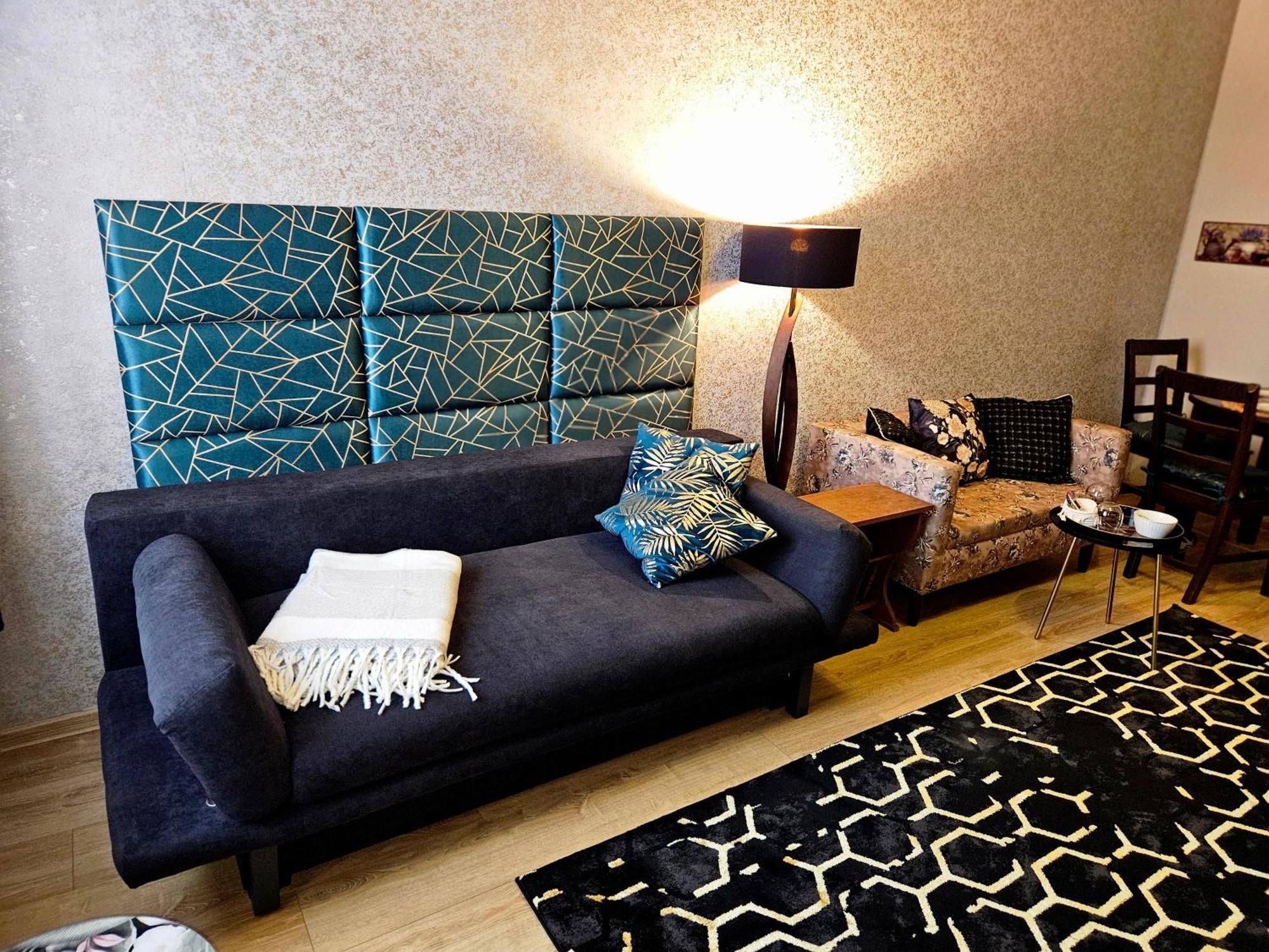 Sara -Mikołajska 9 - Comfy Elegant Apartment near Rynek Krasków Eksteriør bilde
