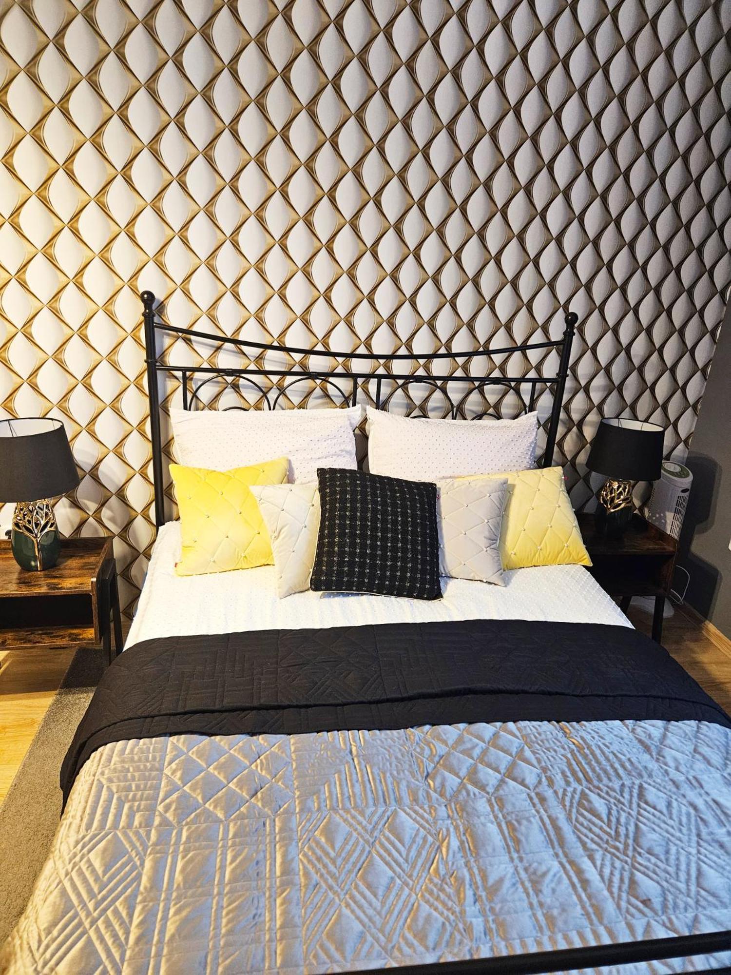 Sara -Mikołajska 9 - Comfy Elegant Apartment near Rynek Krasków Eksteriør bilde